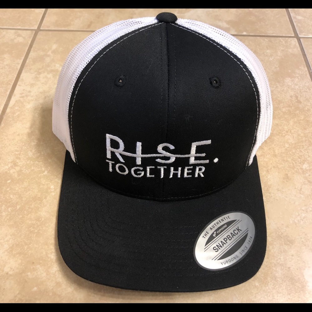 Rachel Hollis RISE Together hat